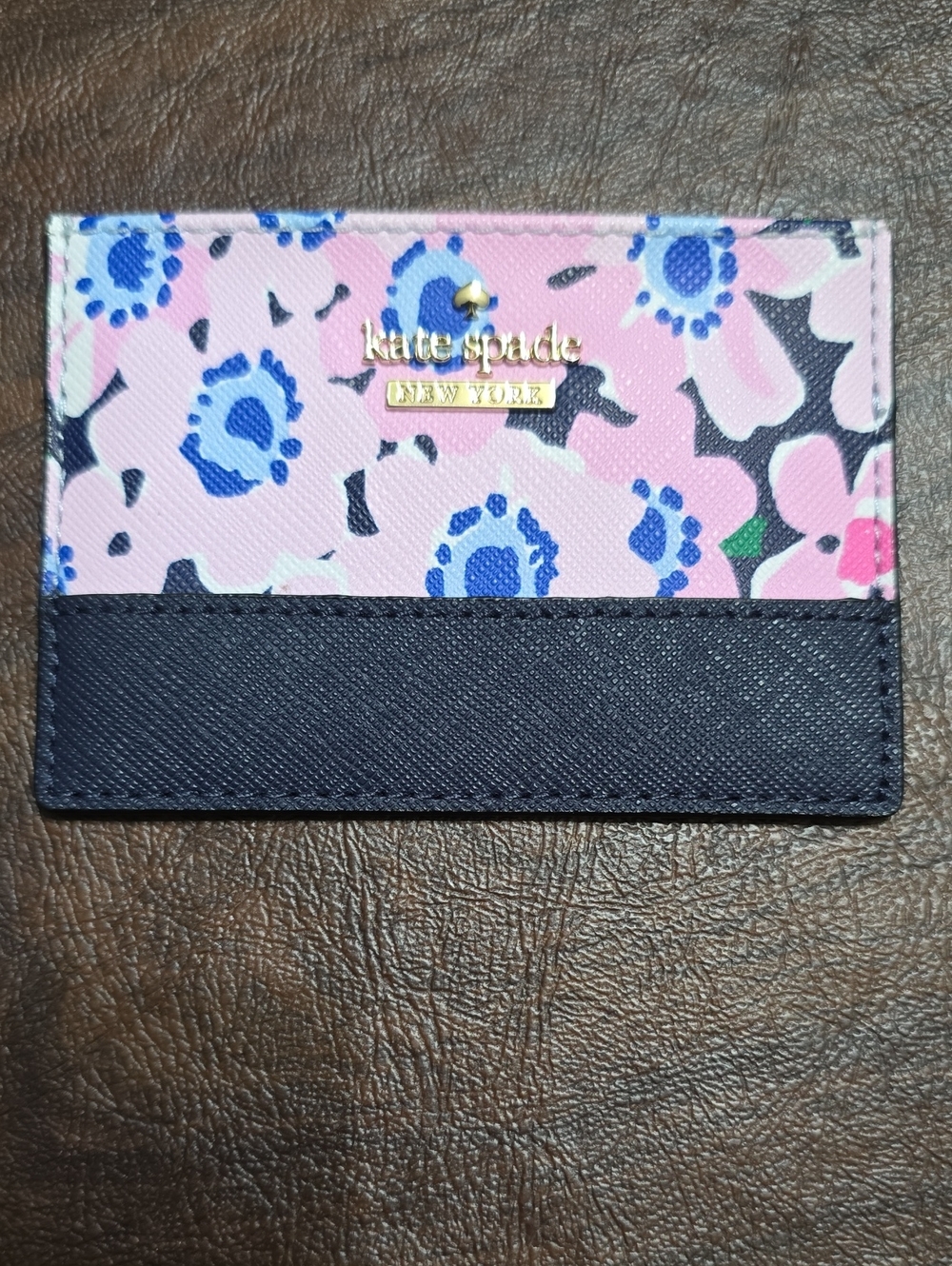 Kate Spade New York Cameron Street Daisy Garden Card Holder